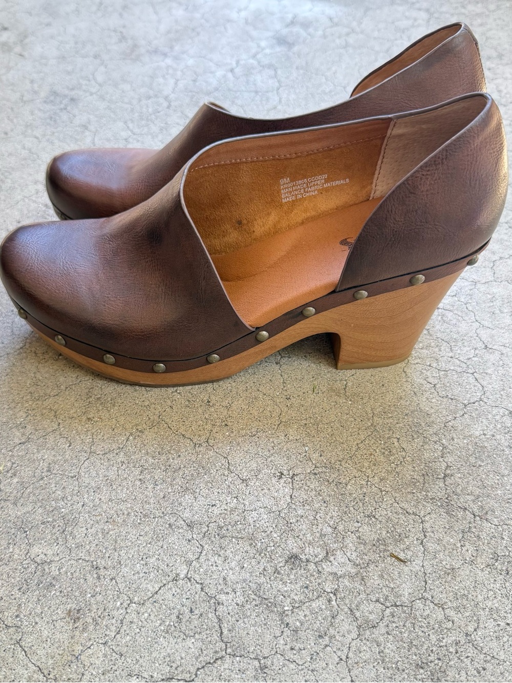 Korks Arielle D'orsay clog booties chunky wood sole studded detailing size 9 - Picture 6 of 11